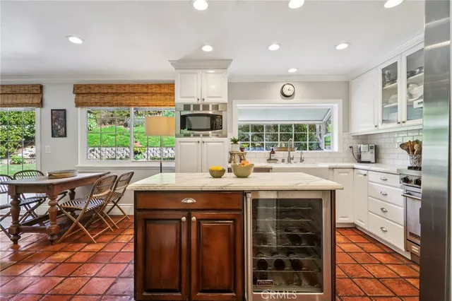 $3,750,000 | 2224 Aralia Street, Newport Beach, CA 92660