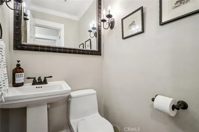 $3,750,000 | 2224 Aralia Street, Newport Beach, CA 92660