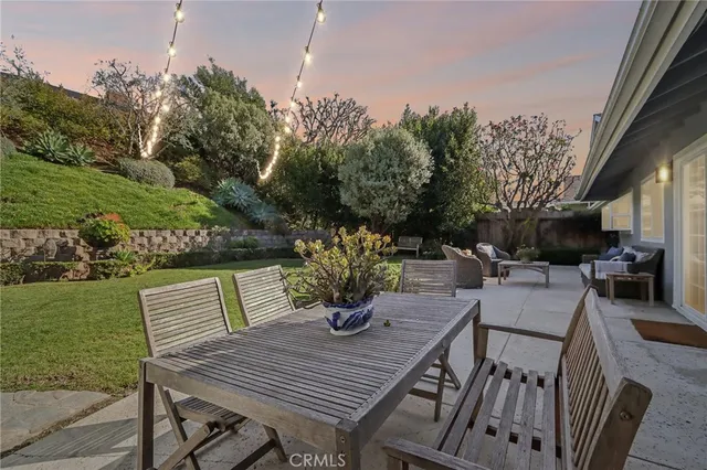 $3,750,000 | 2224 Aralia Street, Newport Beach, CA 92660