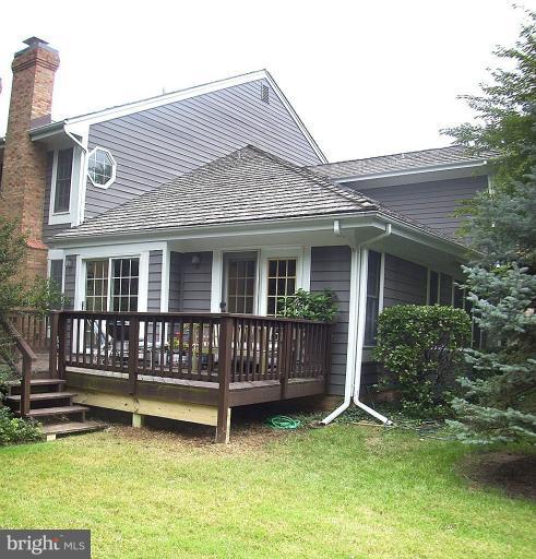 59 Raisin Tree Circle Pikesville, MD 21208 - Photo 18 of 27 Exterior (Rear)