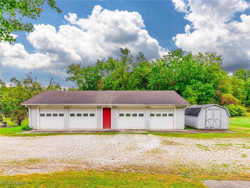 9475 Mayfield Road Chesterland, OH 44026 - Photo 8 of 25 Gallery Image 8