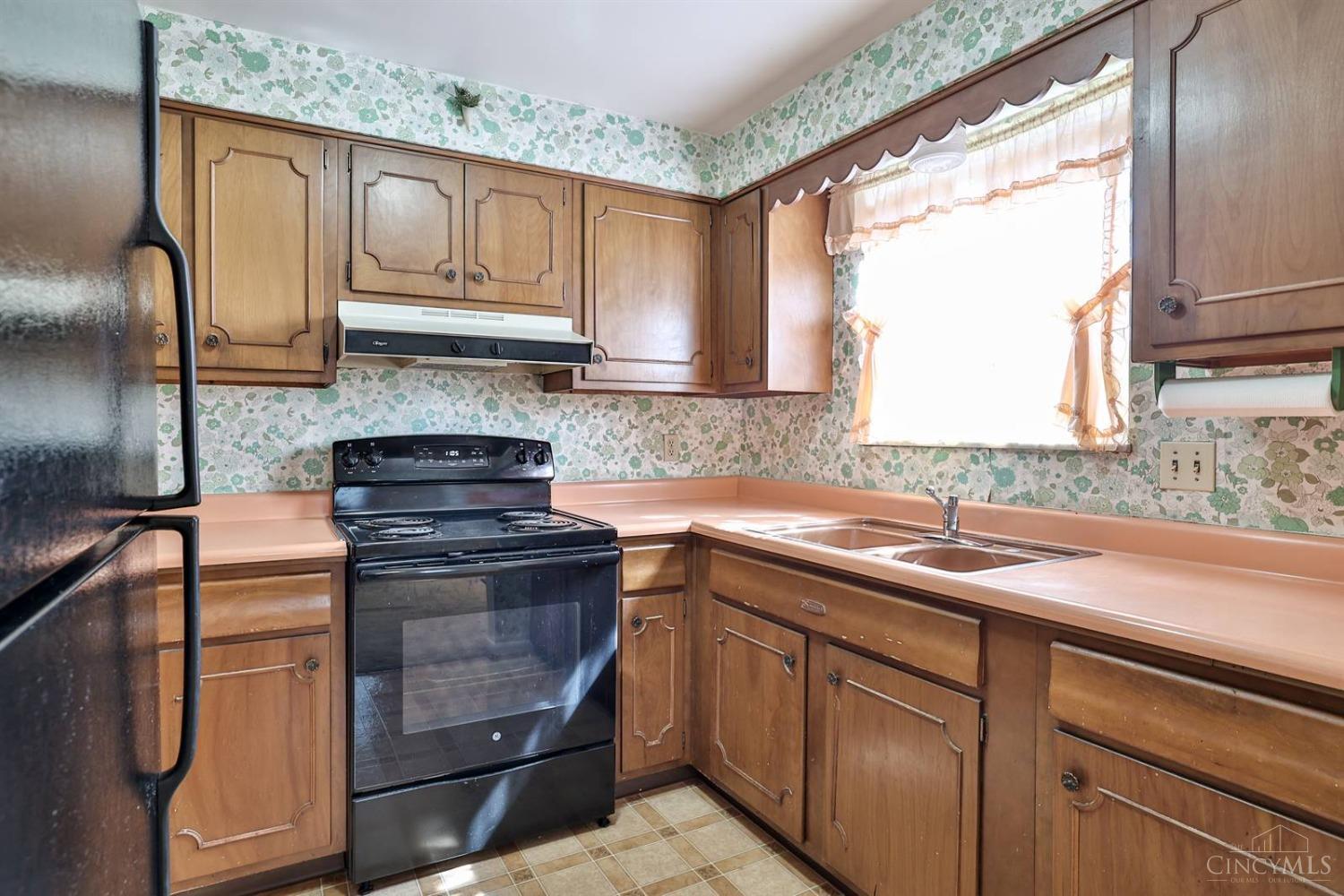6138 Red Bank Road Cincinnati, OH 45213 - Photo 11 of 31 Gallery Image 11