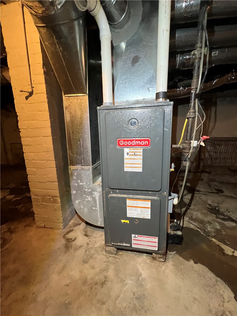 15 Dejonge Street Rochester, NY 14621 - Photo 28 of 41