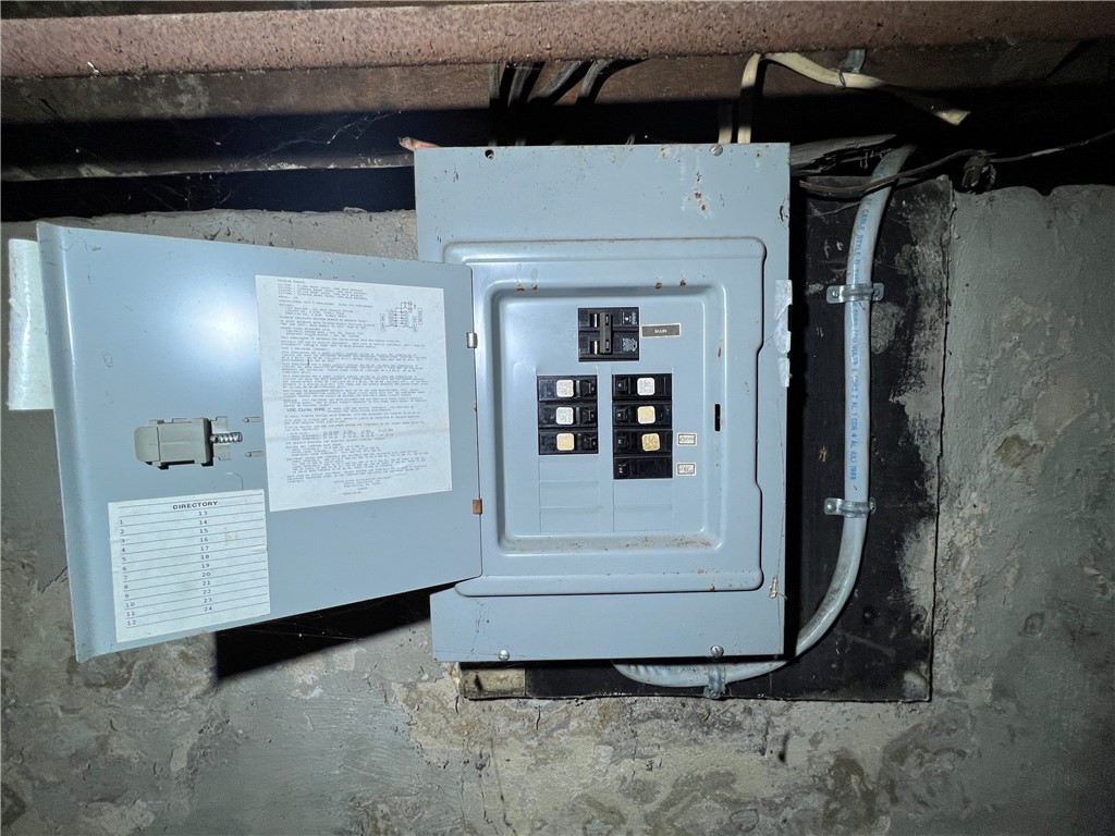 15 Dejonge Street Rochester, NY 14621 - Photo 40 of 41