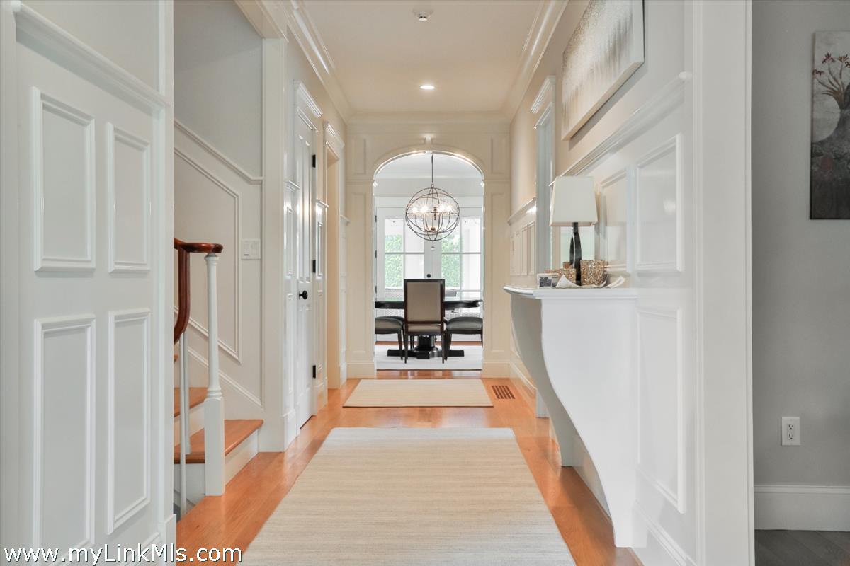54 Fuller Street Edgartown, MA 02539 - Photo 6 of 31