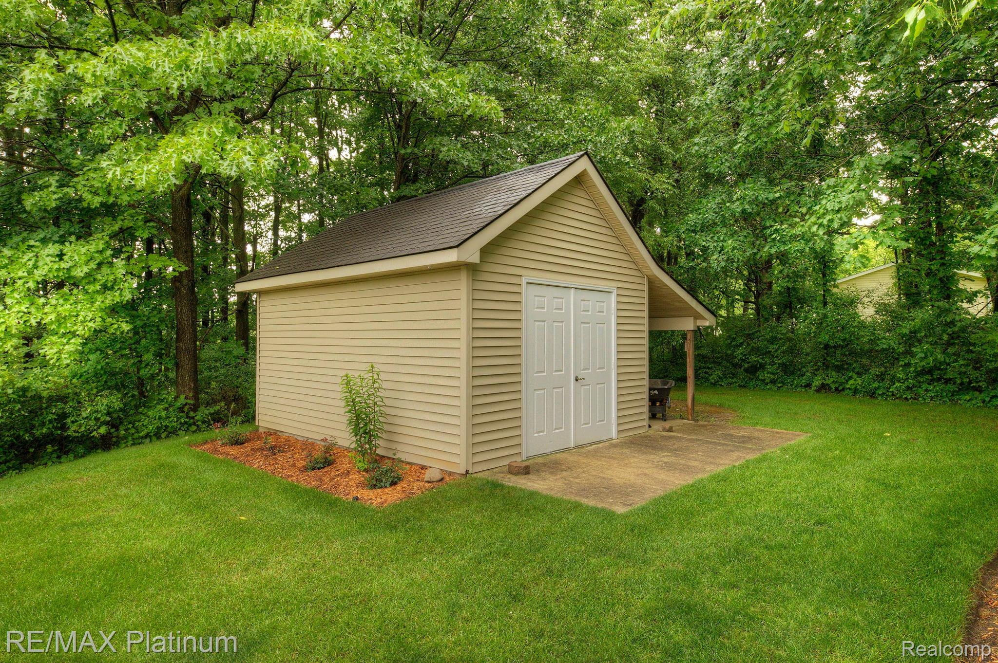 3717 Curdy Road Howell, MI 48855 - Photo 8 of 75 Gallery Image 8