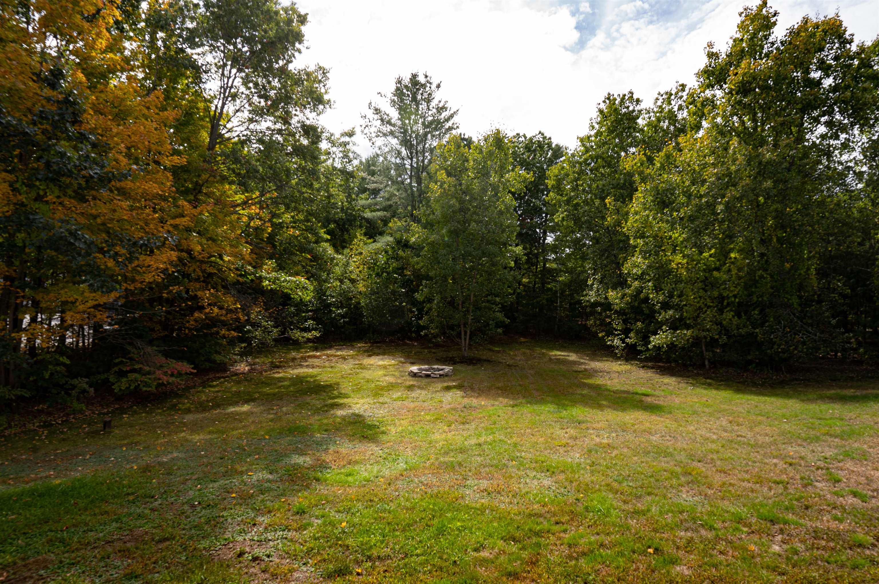 55 Old Derry Road Londonderry, NH 03053 - Photo 23 of 25