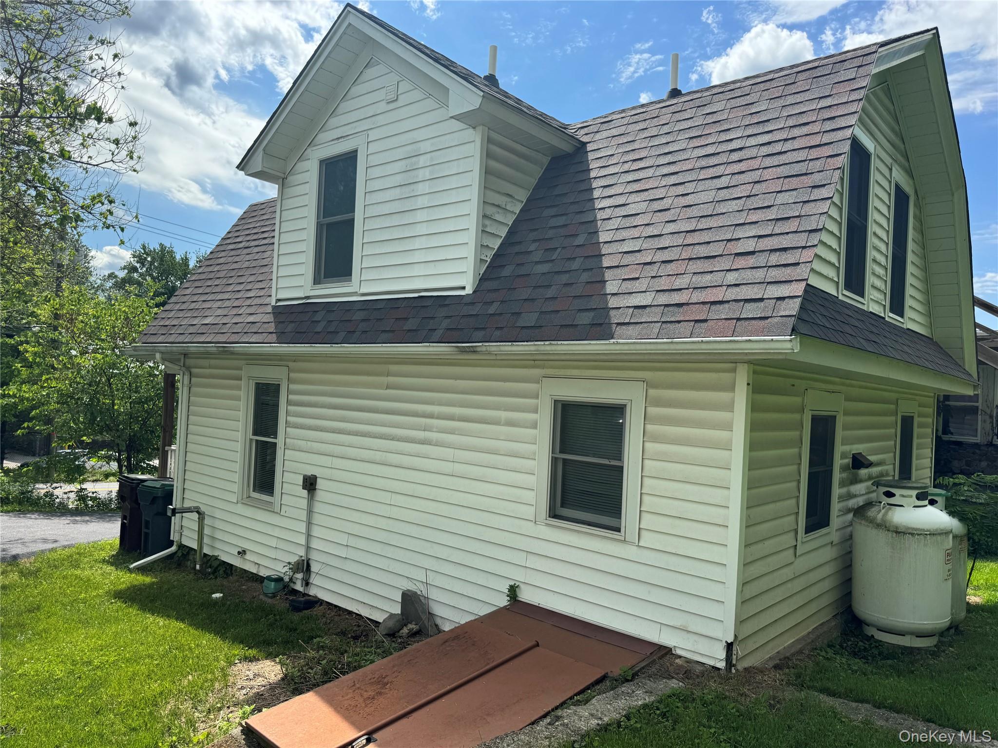 608 County Rte 1 Pine Island, NY 10969 - Photo 4 of 29