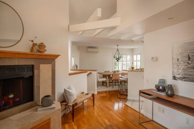 $899,000 | 4757 Lamont Street, San Diego, CA 92109