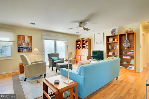 $449,900 | 946 Bryant Avenue, Colonial Beach, VA 22443