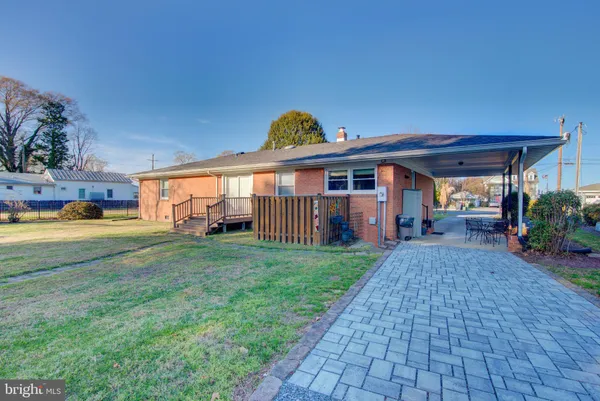 $449,900 | 946 Bryant Avenue, Colonial Beach, VA 22443