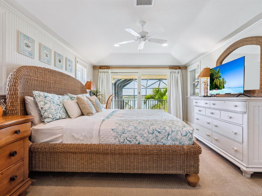 1304 Casey Key Road Nokomis, FL 34275 - Photo 35 of 60