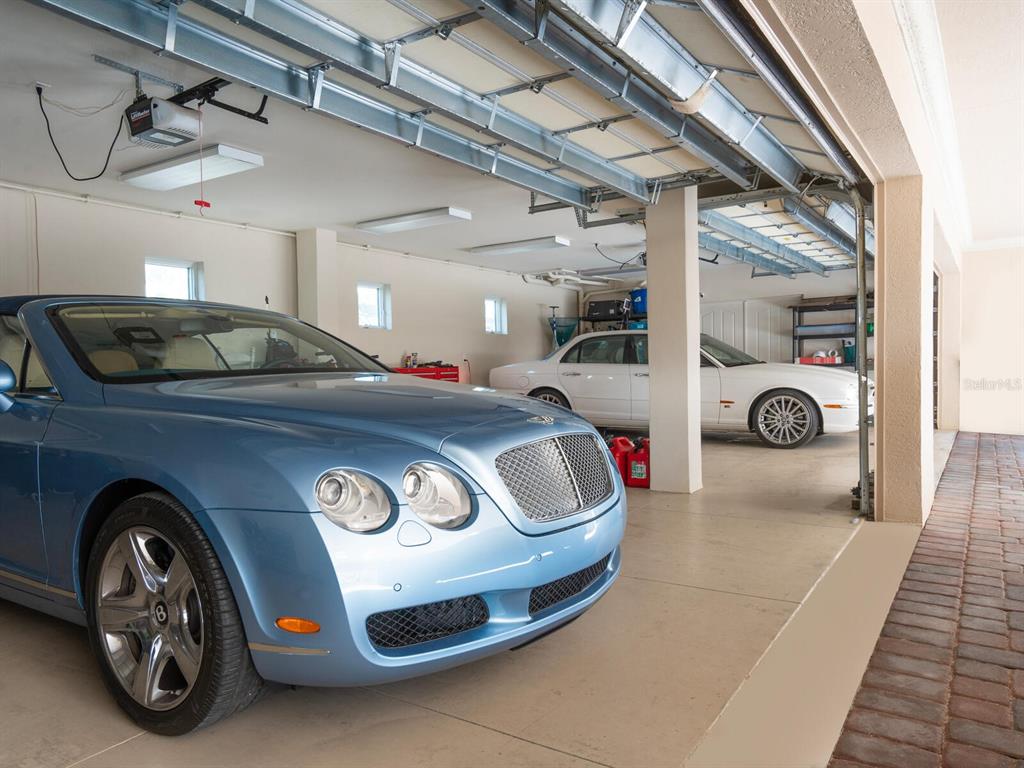 1304 Casey Key Road Nokomis, FL 34275 - Photo 52 of 60