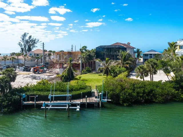 $6,850,000 | 1304 Casey Key Road, Nokomis, FL 34275