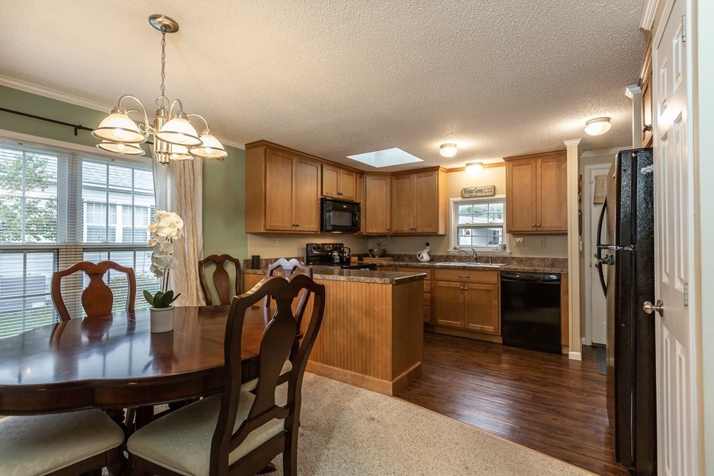 17 Meeting House Road Taunton, MA 02780 - Photo 7 of 21 Gallery Image 7