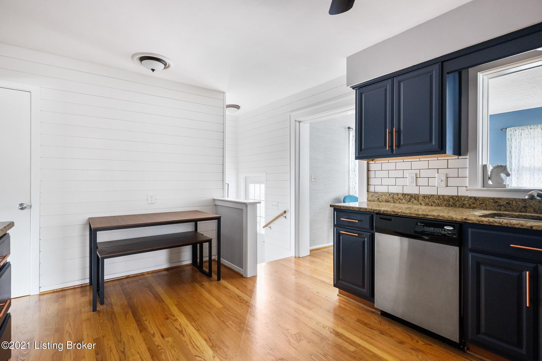 3609 Hanover Road Louisville, KY 40207 - Photo 13 of 27 19