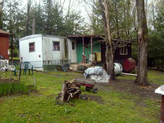 208 Maple Road Oil City, PA 16301 - Photo 1 of 1 Main View