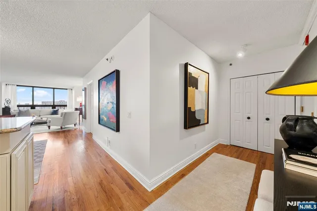 $4,750 | 800 Palisade Avenue, Unit 1502, Fort Lee, NJ 07024