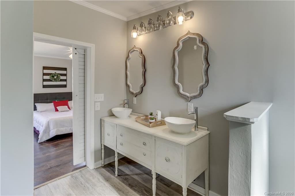 11776 Smithford Road Hickory Grove, SC 29717 - Photo 22 of 37 Gallery Image 22