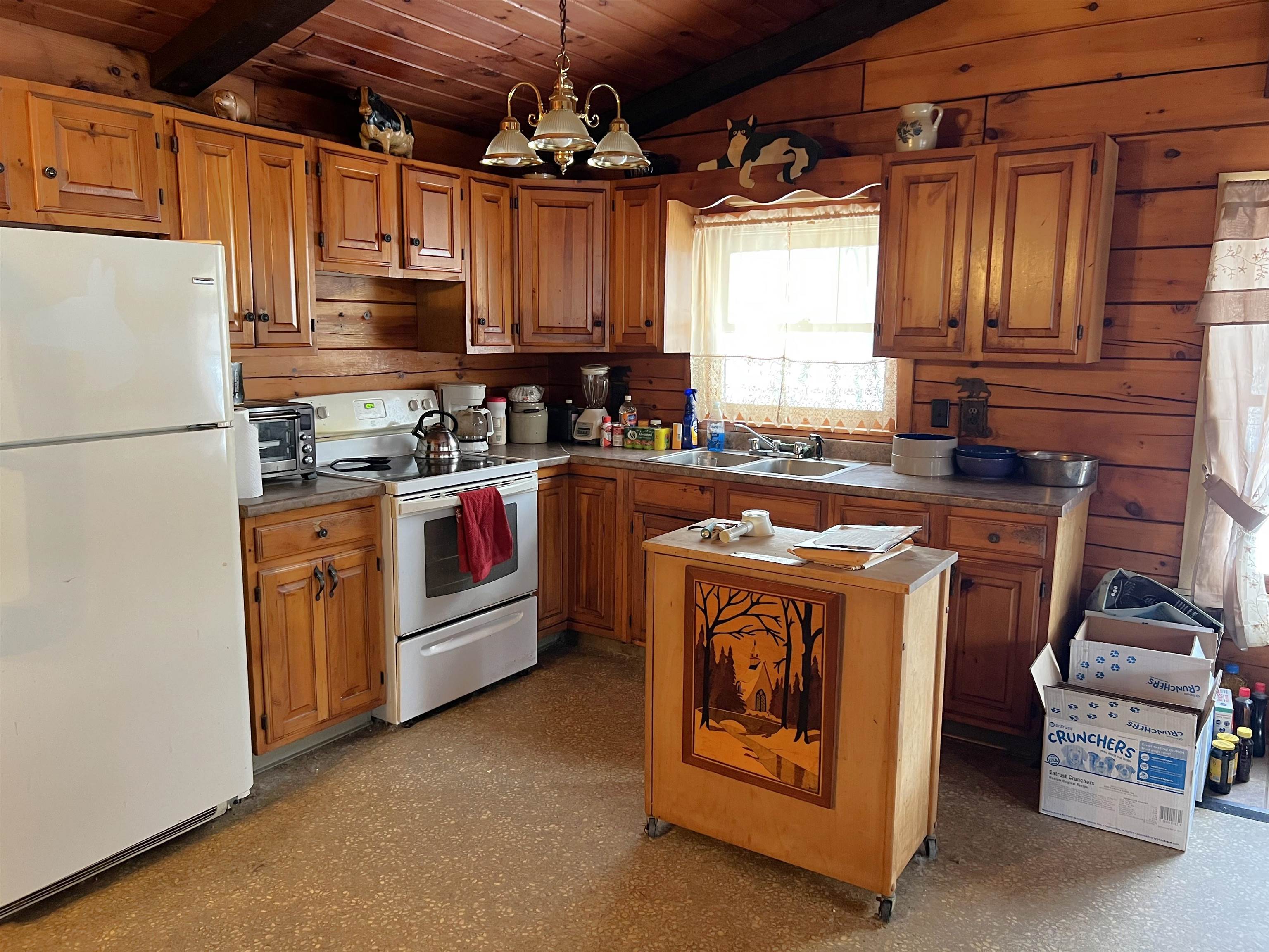 3 Valley Road Gorham, NH 03581 - Photo 21 of 44
