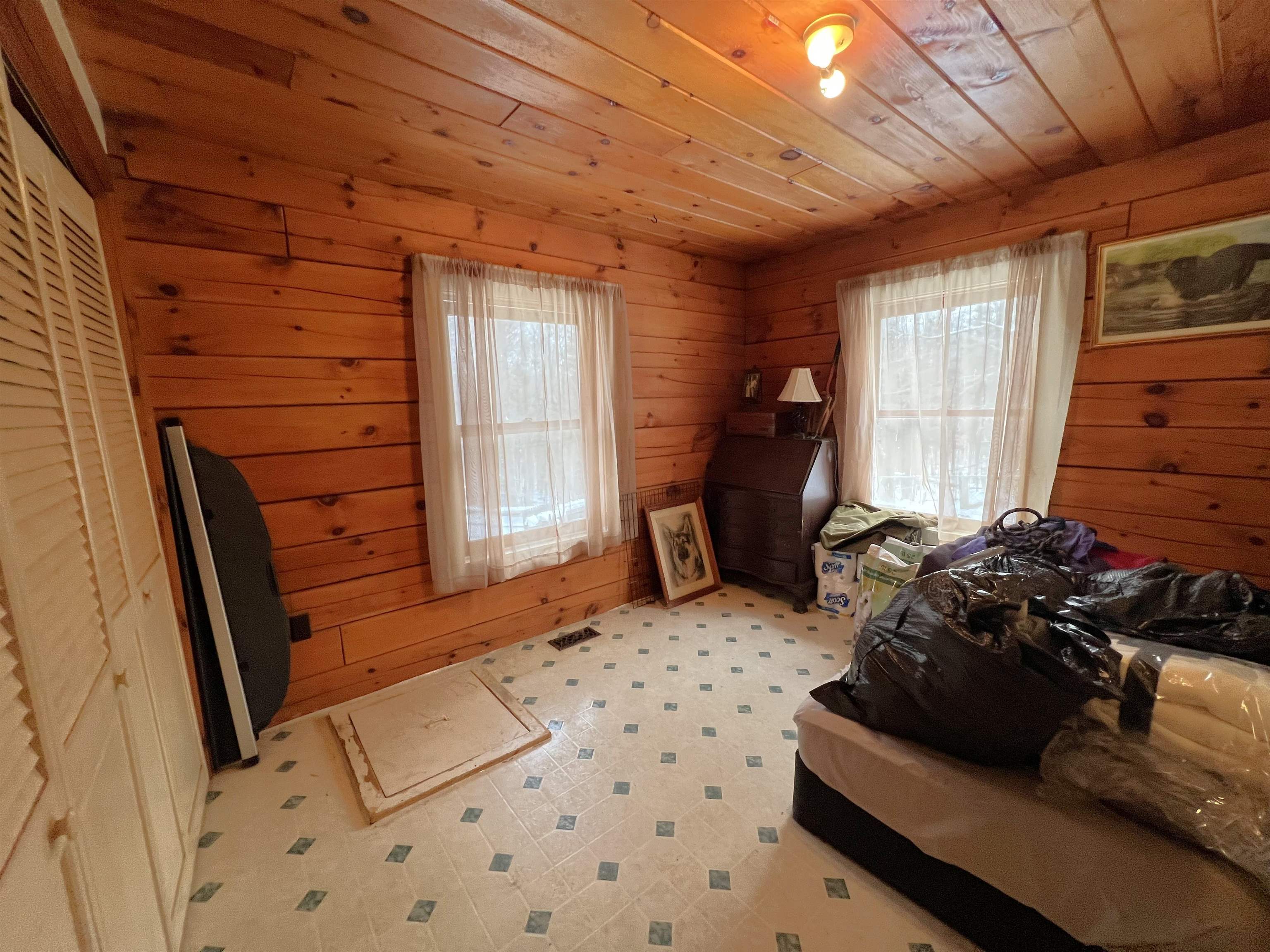 3 Valley Road Gorham, NH 03581 - Photo 31 of 44