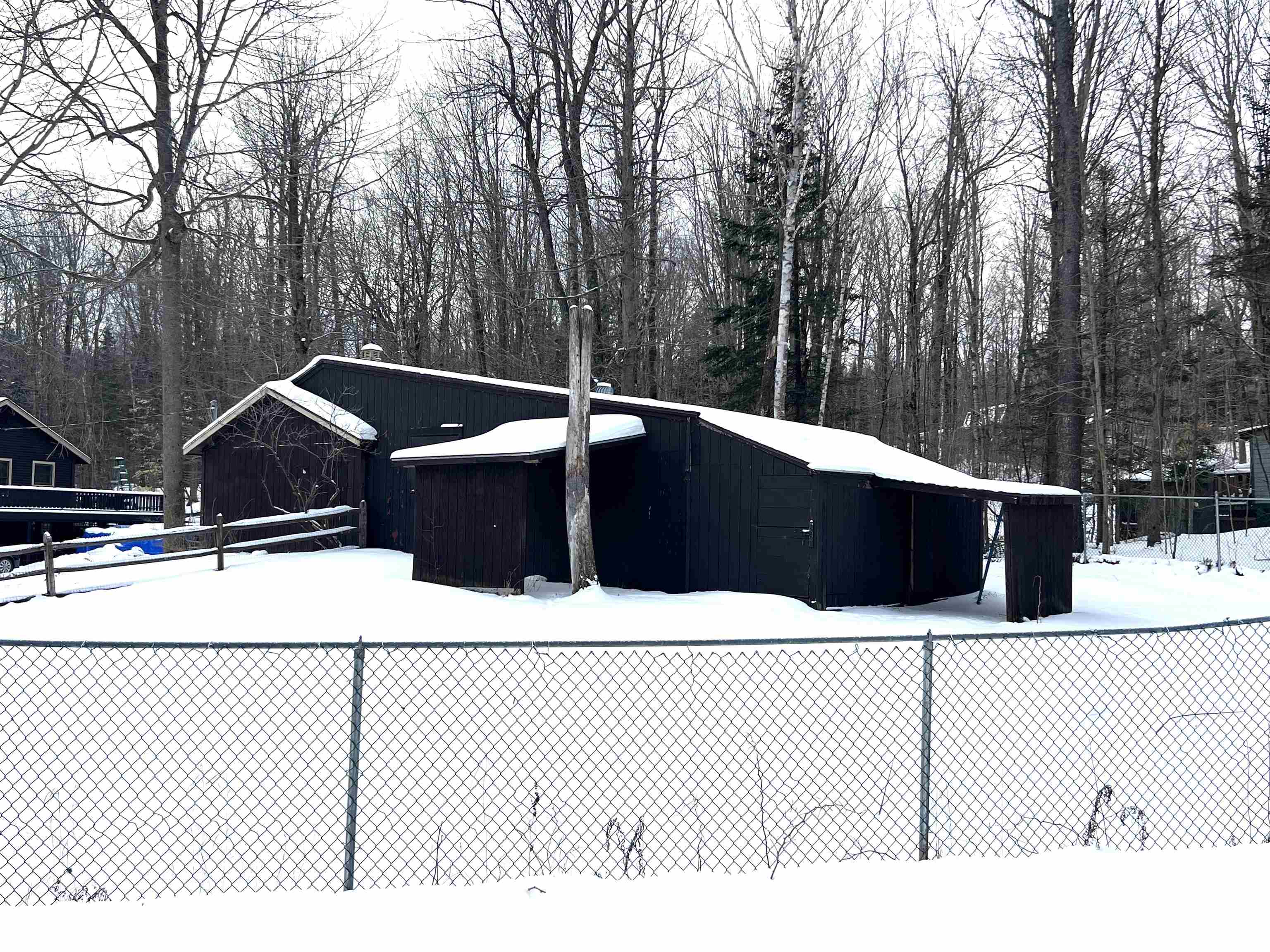 3 Valley Road Gorham, NH 03581 - Photo 8 of 44