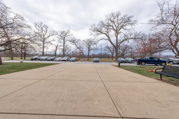 $119,900 | 300 Park Avenue, Unit 749, Calumet City, IL 60409
