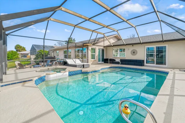 $825,000 | 5 Cheyenne Court, Palm Coast, FL 32137