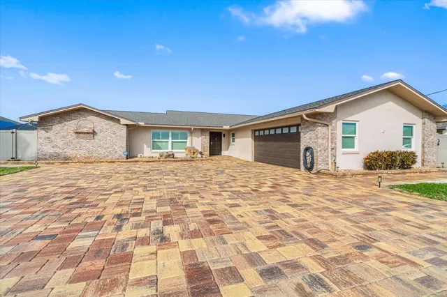 $825,000 | 5 Cheyenne Court, Palm Coast, FL 32137