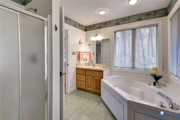 $775,000 | 320 White Pine Lane, Hartfield, VA 23071