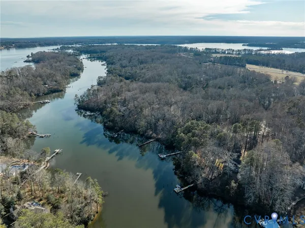 $775,000 | 320 White Pine Lane, Hartfield, VA 23071