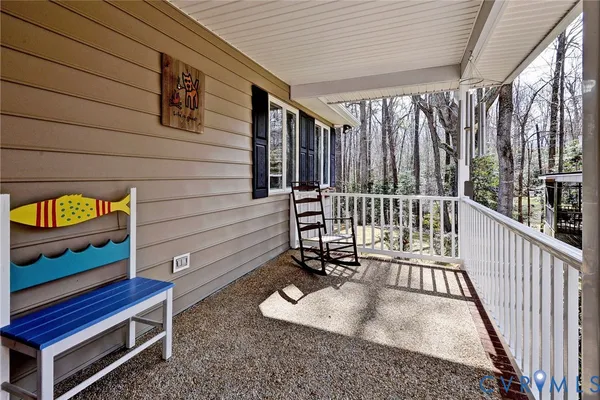 $775,000 | 320 White Pine Lane, Hartfield, VA 23071