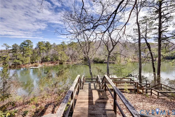 $775,000 | 320 White Pine Lane, Hartfield, VA 23071