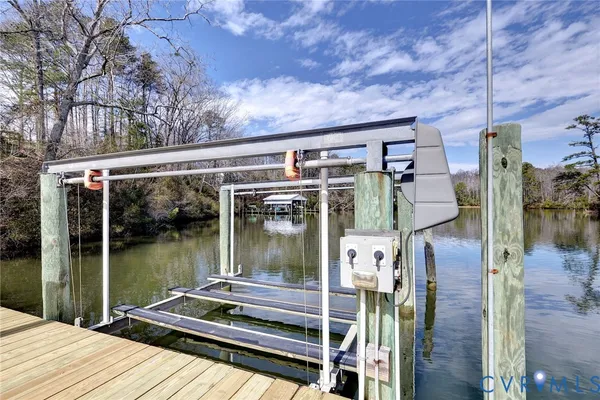 $775,000 | 320 White Pine Lane, Hartfield, VA 23071