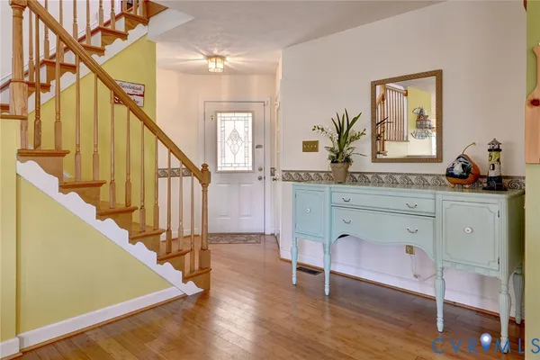 $775,000 | 320 White Pine Lane, Hartfield, VA 23071