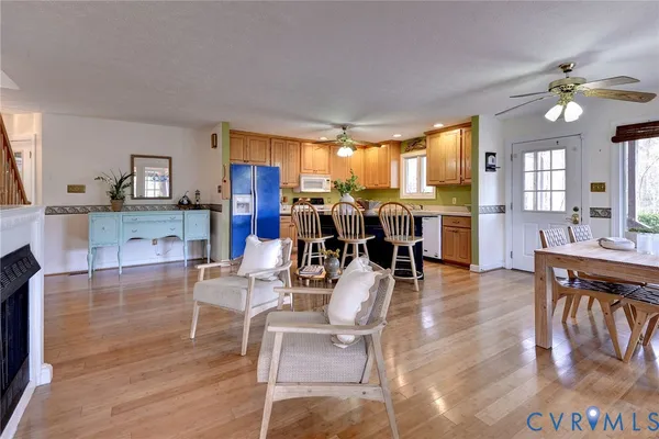 $775,000 | 320 White Pine Lane, Hartfield, VA 23071