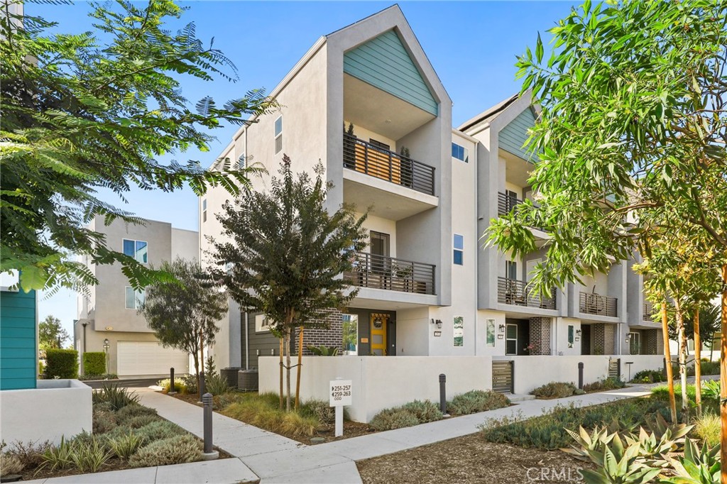 257 Sash Irvine, CA 92618 - Photo 8 of 68