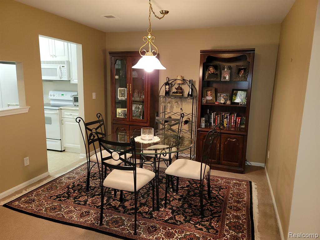 3637 Tremonte Circle Rochester, MI 48306 - Photo 17 of 32 Gallery Image 17