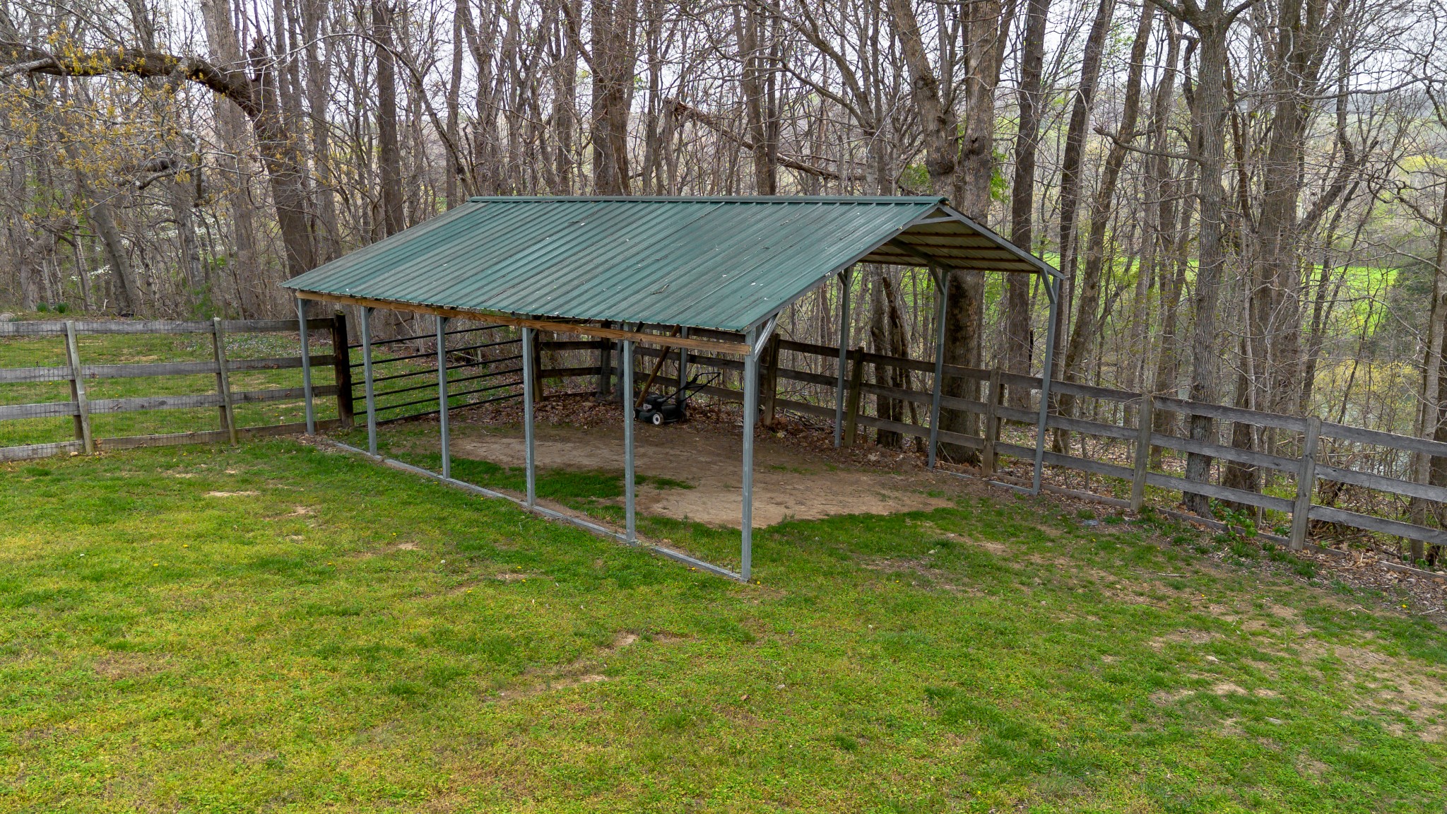 2060 Hickory Drive Springfield, TN 37172 - Photo 13 of 53