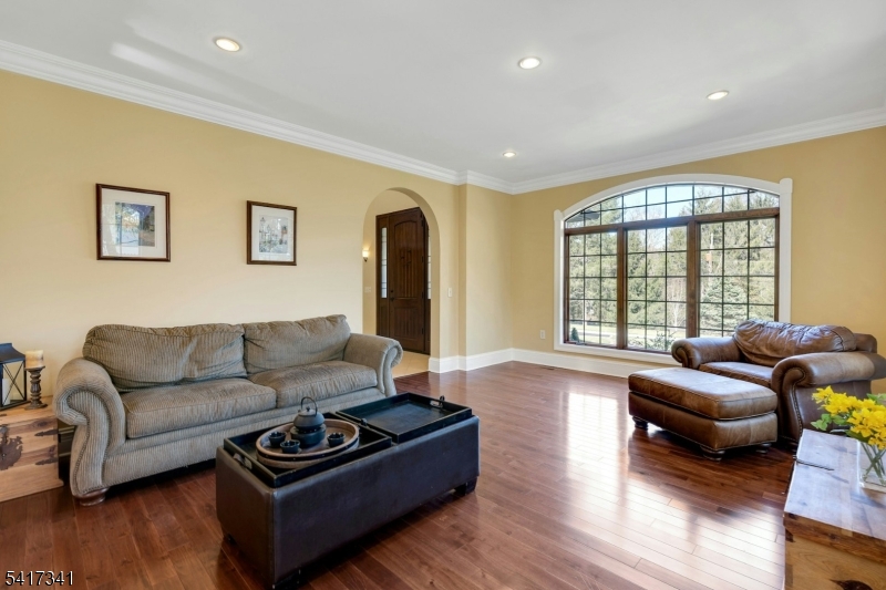 916 Valley Road Watchung, NJ 07069 - Photo 21 of 44