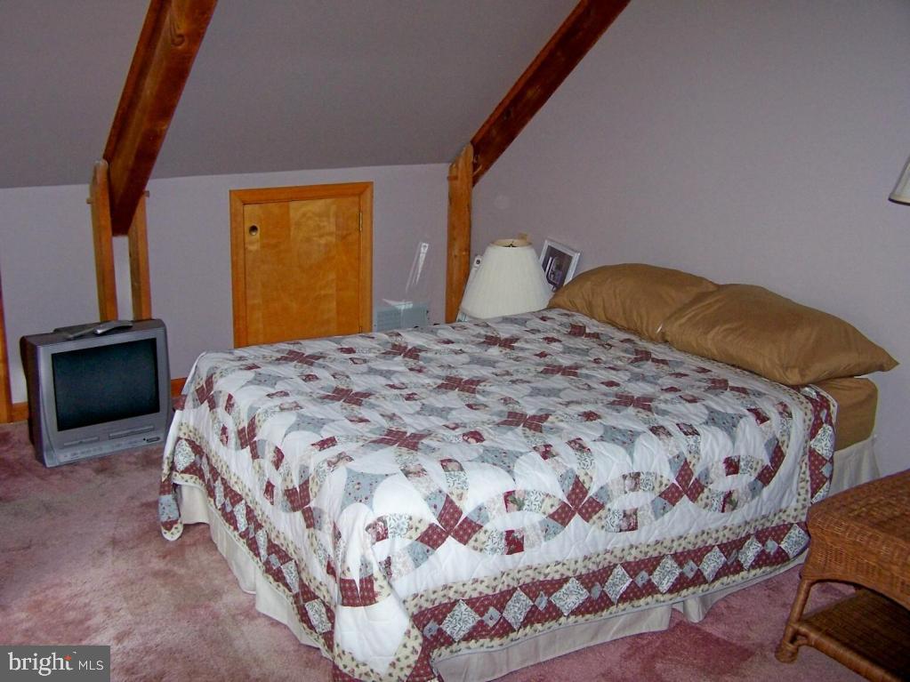 250 Sylvan Retreat Road Columbia, PA 17512 - Photo 18 of 33 Gallery Image 18