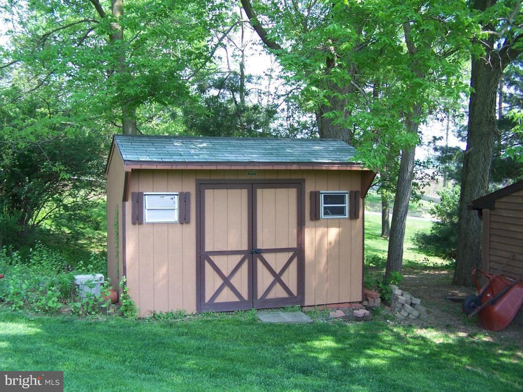 Gallery Image 6