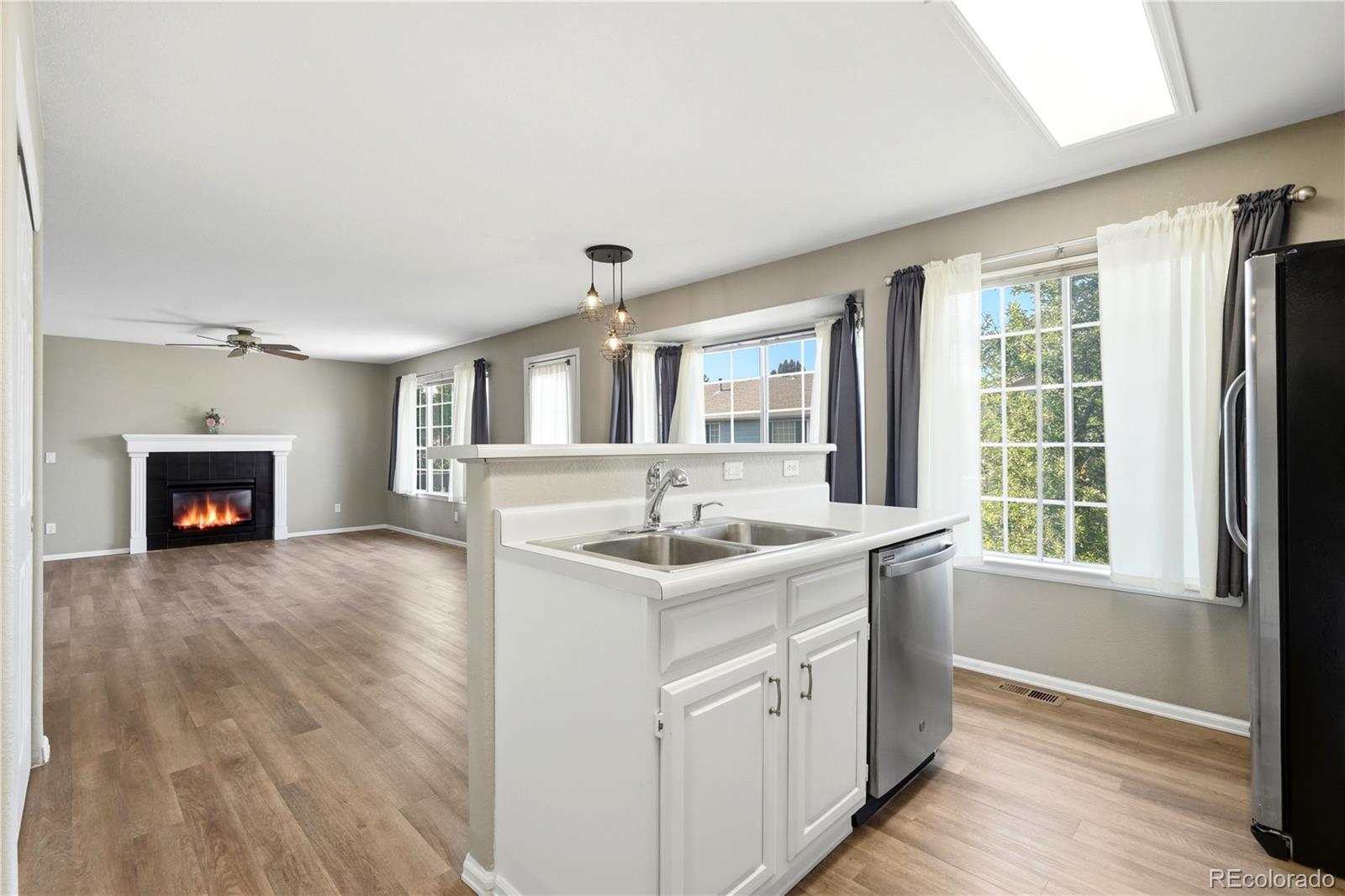 3143 White Oak Street Highlands Ranch, CO 80129 - Photo 10 of 49