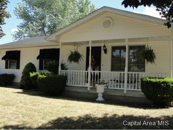 100 Walnut Valley Drive Springfield, IL 62707 - Photo 1 of 24