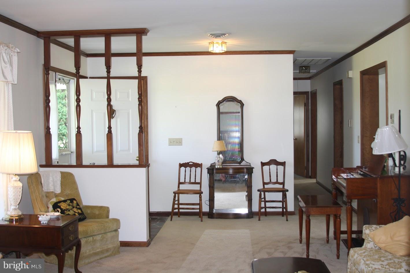 8435 Broad Neck Road Chestertown, MD 21620 - Photo 11 of 25 Living Room