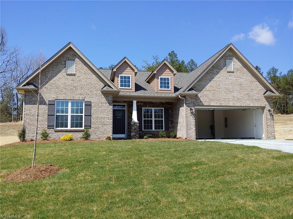 2811 Fallin Court High Point, NC 27262 - Photo 1 of 2 Gallery Image 1