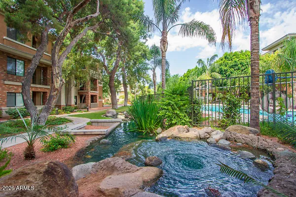 $500,000 | 2989 North 44th Street, Unit 3018, Phoenix, AZ 85018