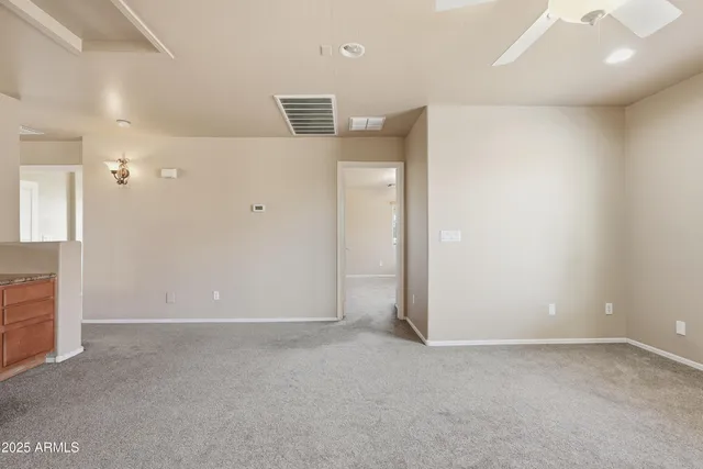 $2,100 | 3032 East Denim Trail, San Tan Valley, AZ 85143