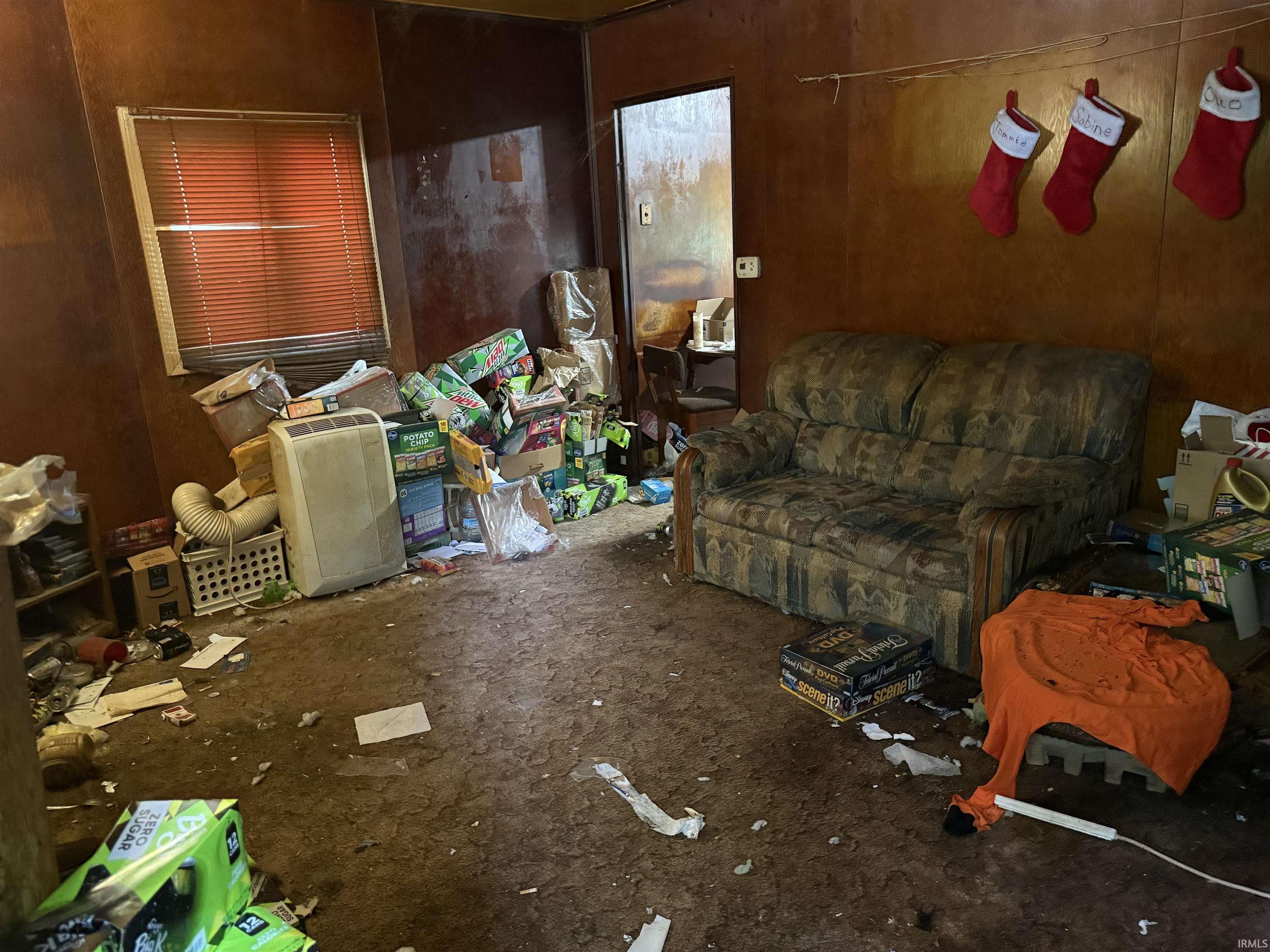 1525 Southeast Riverside Drive Evansville, IN 47713 - Photo 2 of 11