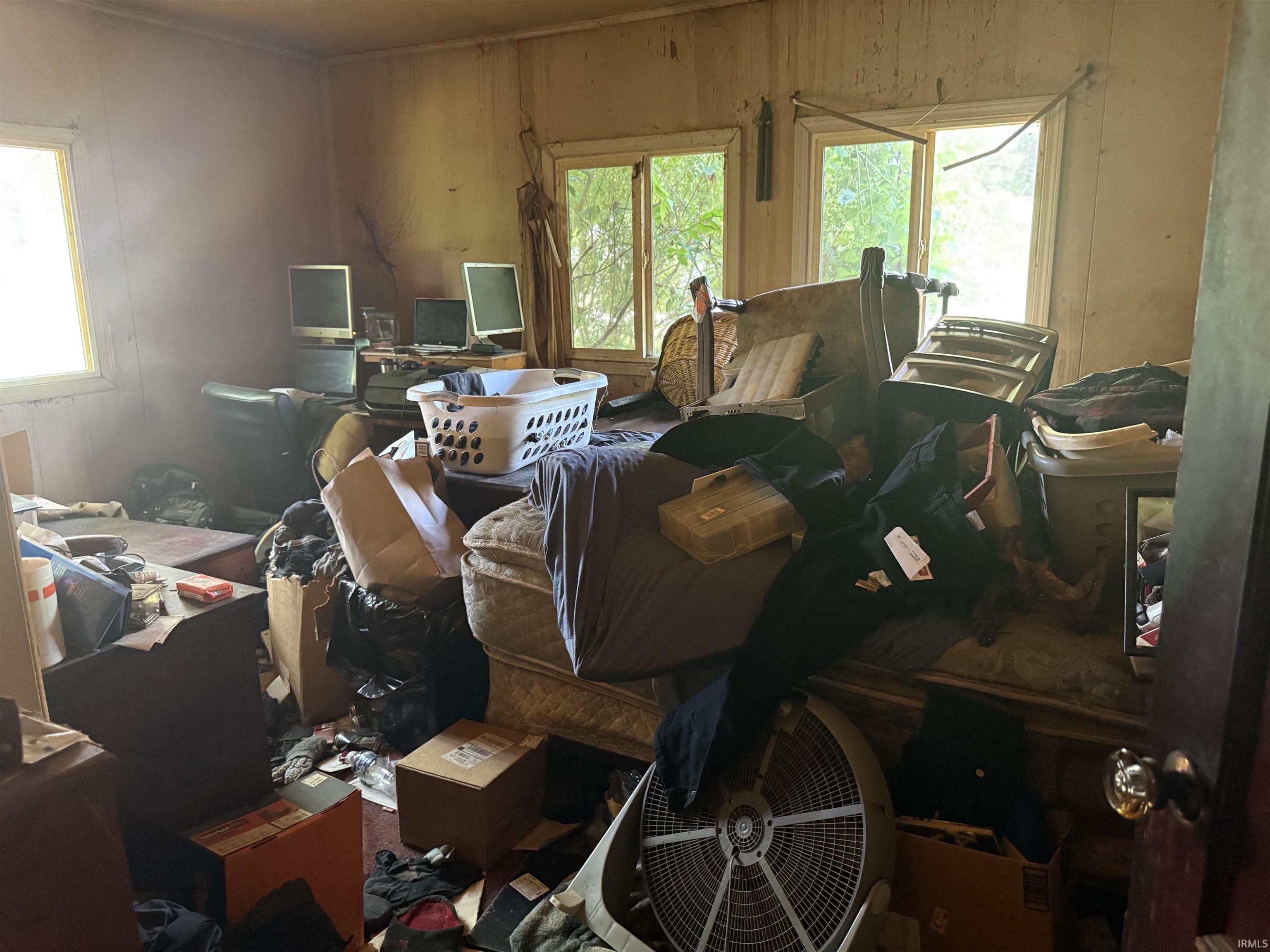 1525 Southeast Riverside Drive Evansville, IN 47713 - Photo 5 of 11